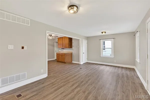 $164,900 | 11041 St Pius Lane, St. Ann, MO 63074