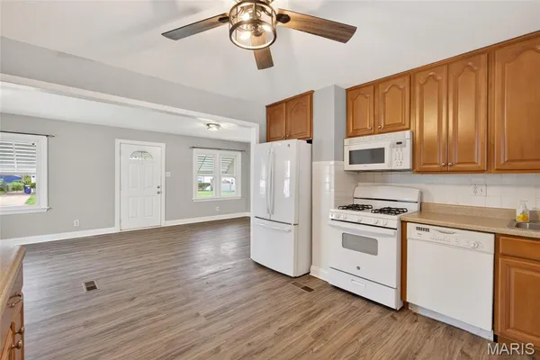 $164,900 | 11041 St Pius Lane, St. Ann, MO 63074