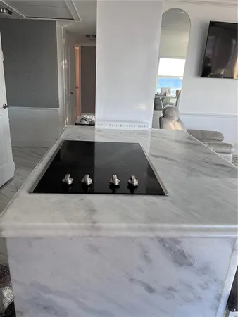 $3,999 | 880 Mandalay Avenue, Unit S302, Clearwater Beach, FL 33767