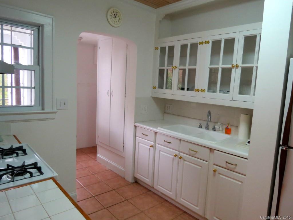 1711 Club Road, Unit 7 Charlotte, NC 28205 - Photo 4 of 12 Gallery Image 4