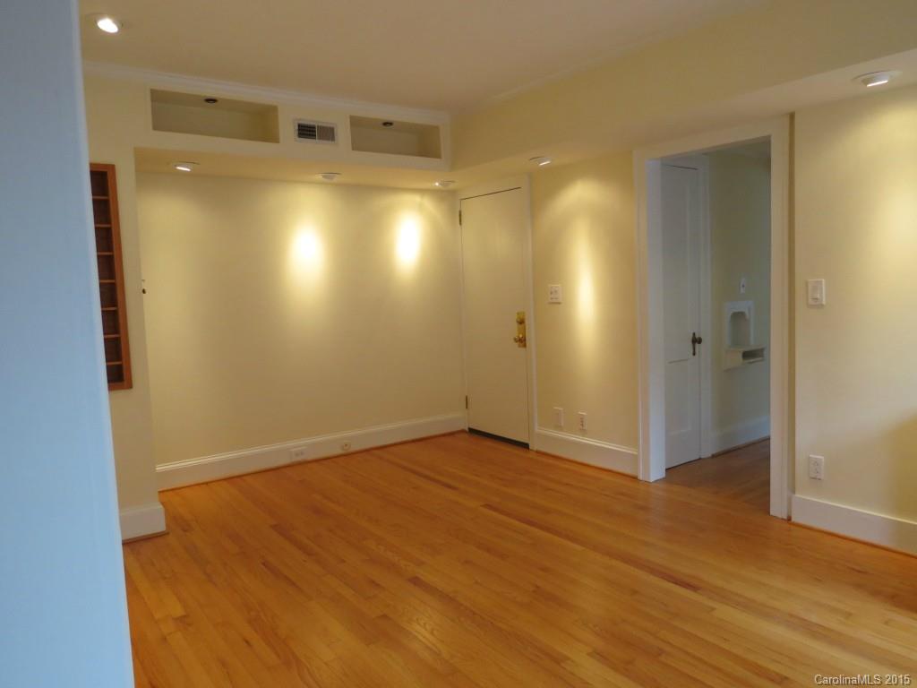 1711 Club Road, Unit 7 Charlotte, NC 28205 - Photo 7 of 12 Gallery Image 7