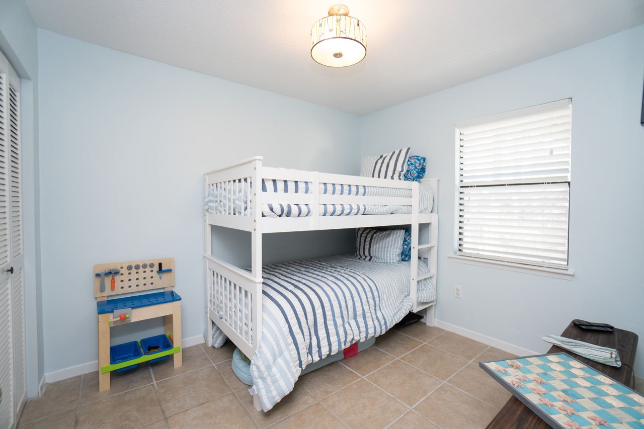 26913 Marina Road, Unit 115 Orange Beach, AL 36561 - Photo 12 of 24 Guest Room