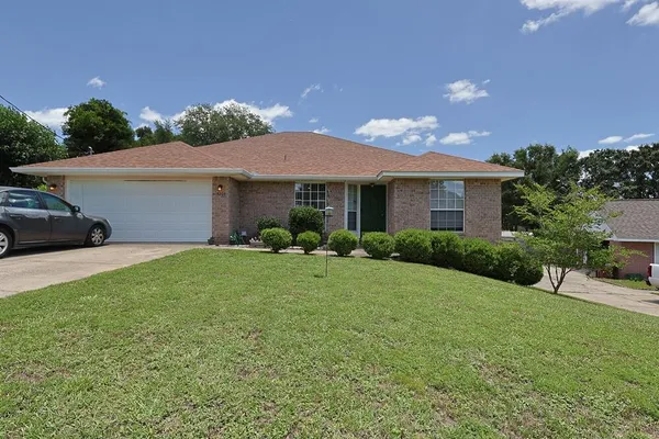$325,000 | 5205 Whitehurst Lane, Crestview, FL 32536