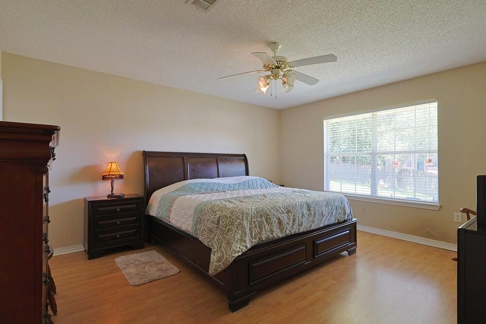 5205 Whitehurst Lane Crestview, FL 32536 - Photo 19 of 35 Main Bedroom.1