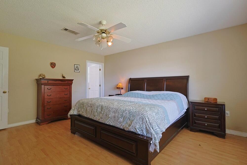 5205 Whitehurst Lane Crestview, FL 32536 - Photo 20 of 35 Main Bedroom.2