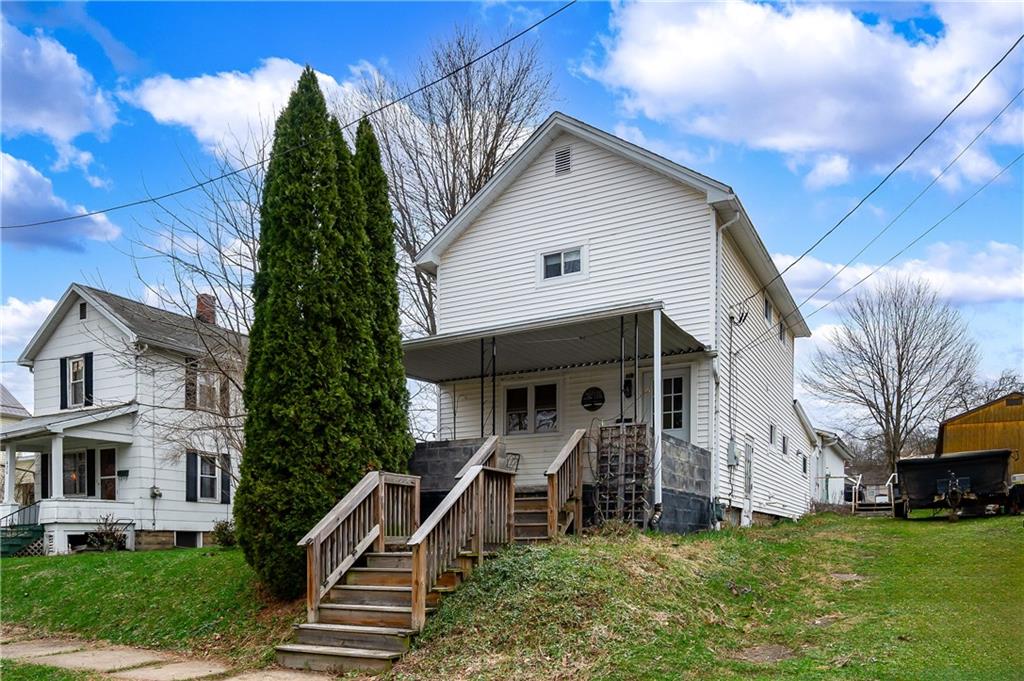 618 Riverside Avenue Grove City, PA 16127 - Photo 1 of 19 Gallery Image 1