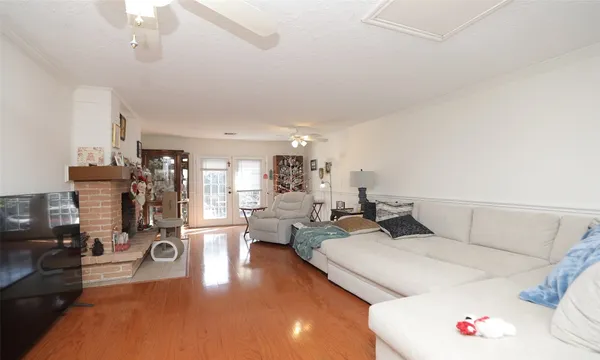 $295,000 | 3400 Timmons Lane, Unit 48, Houston, TX 77027