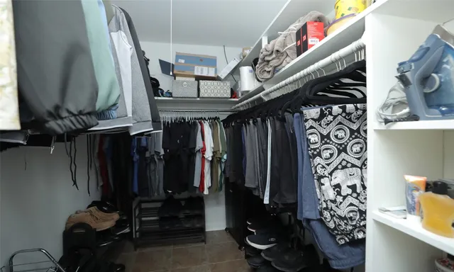 $295,000 | 3400 Timmons Lane, Unit 48, Houston, TX 77027