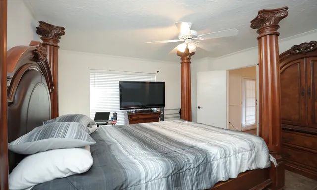 $295,000 | 3400 Timmons Lane, Unit 48, Houston, TX 77027