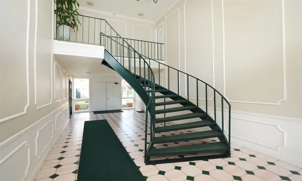 $295,000 | 3400 Timmons Lane, Unit 48, Houston, TX 77027