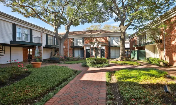 $295,000 | 3400 Timmons Lane, Unit 48, Houston, TX 77027