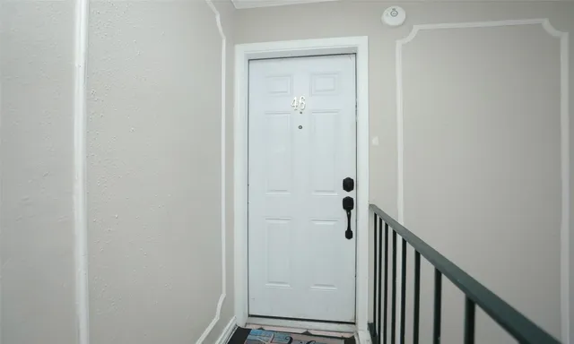 $295,000 | 3400 Timmons Lane, Unit 48, Houston, TX 77027