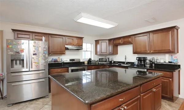 $295,000 | 3400 Timmons Lane, Unit 48, Houston, TX 77027