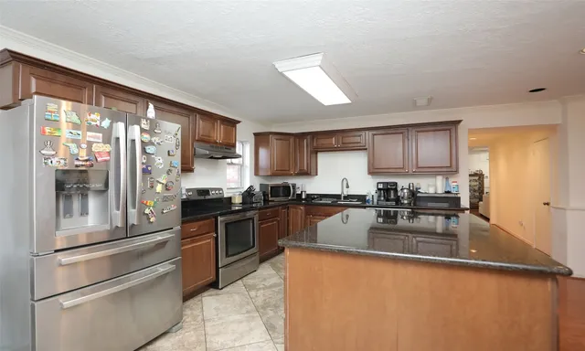 $295,000 | 3400 Timmons Lane, Unit 48, Houston, TX 77027