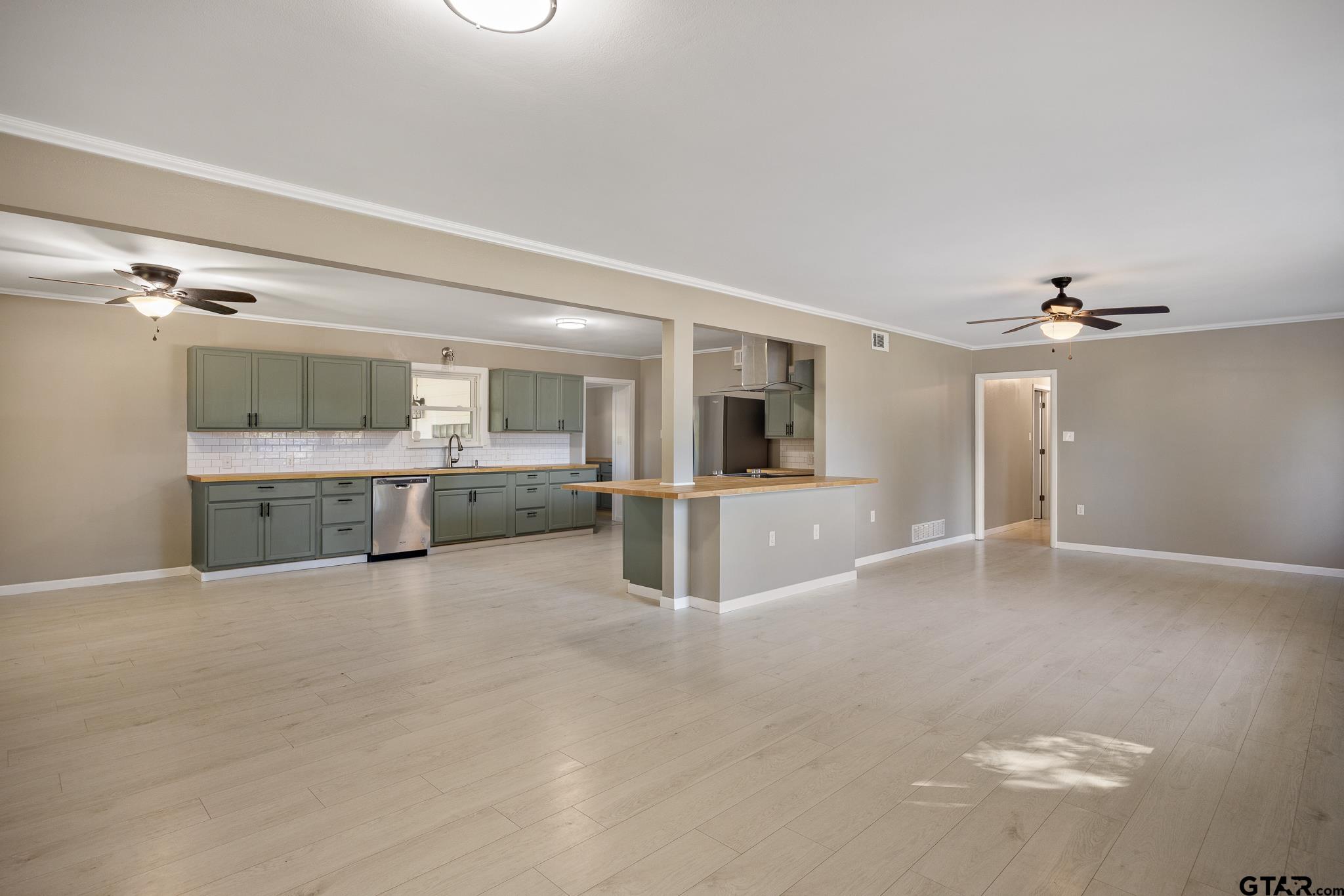 291 East Main Street Van, TX 75790 - Photo 3 of 43 a view of a kitchen with furniture and a kitchen