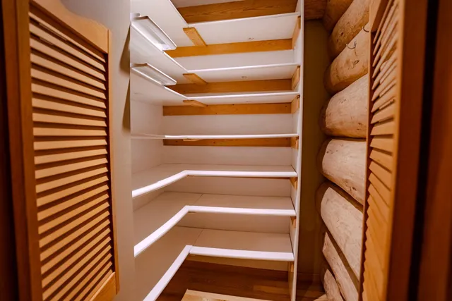 $675,000 | 13869 Hardy Lake Road Southwest, Pillager, MN 56473