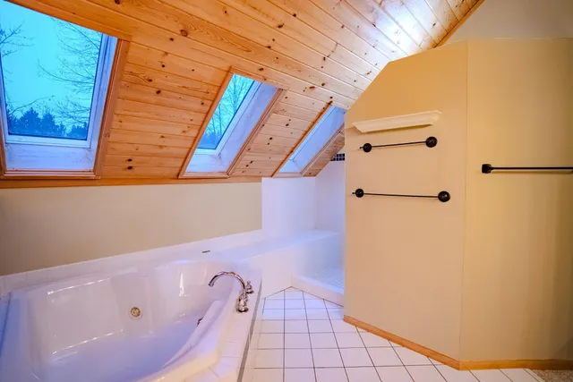 $675,000 | 13869 Hardy Lake Road Southwest, Pillager, MN 56473