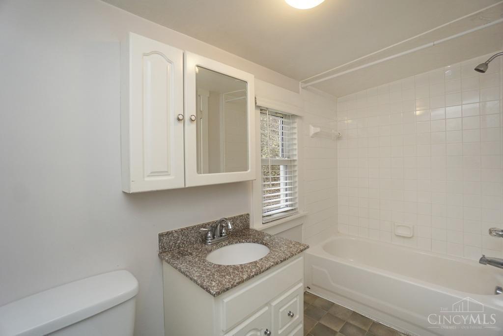 5595 Sheits Road Cincinnati, OH 45252 - Photo 20 of 38 Gallery Image 20