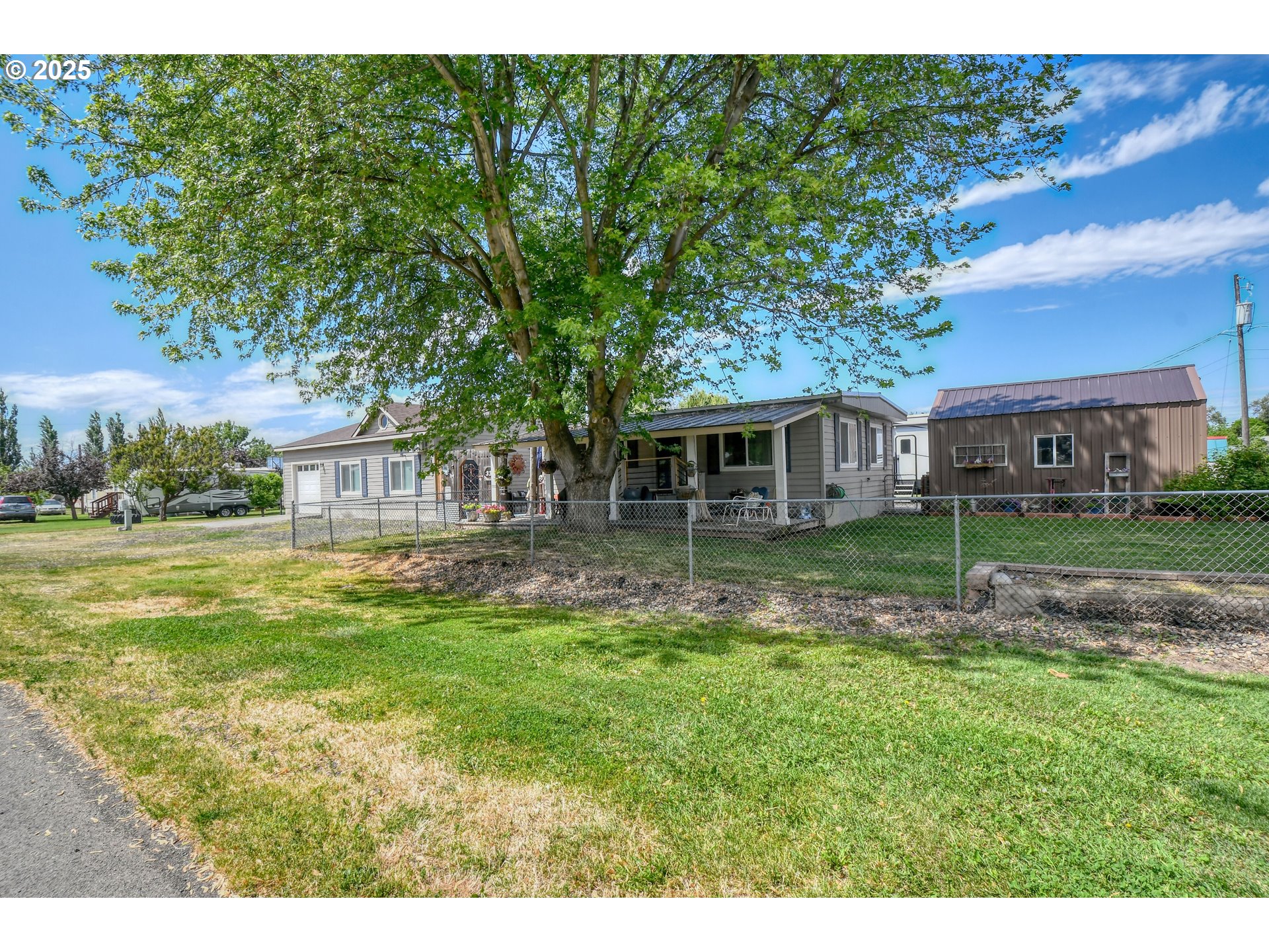 330 2nd Street Athena, OR 97813 - Photo 1 of 30 a front view of a house with a yard