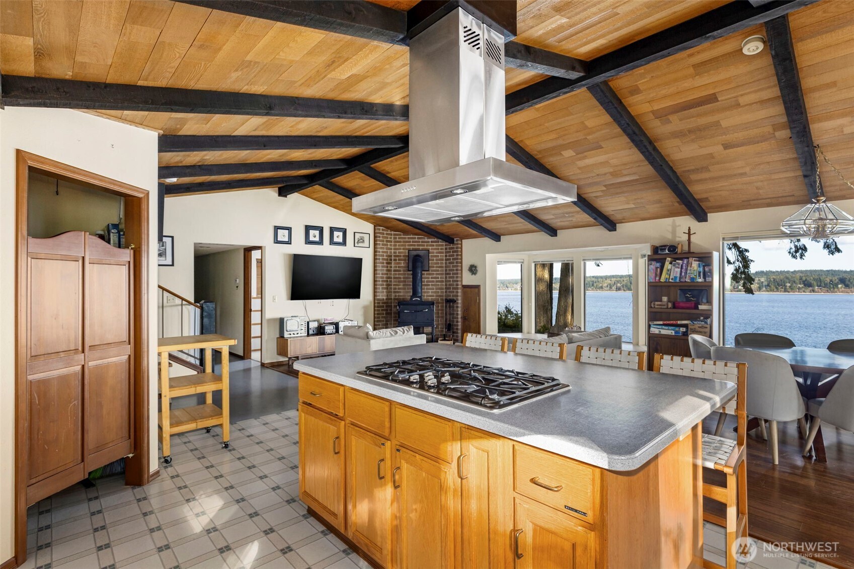 931 Whitney Road Quilcene, WA 98376 - Photo 15 of 37