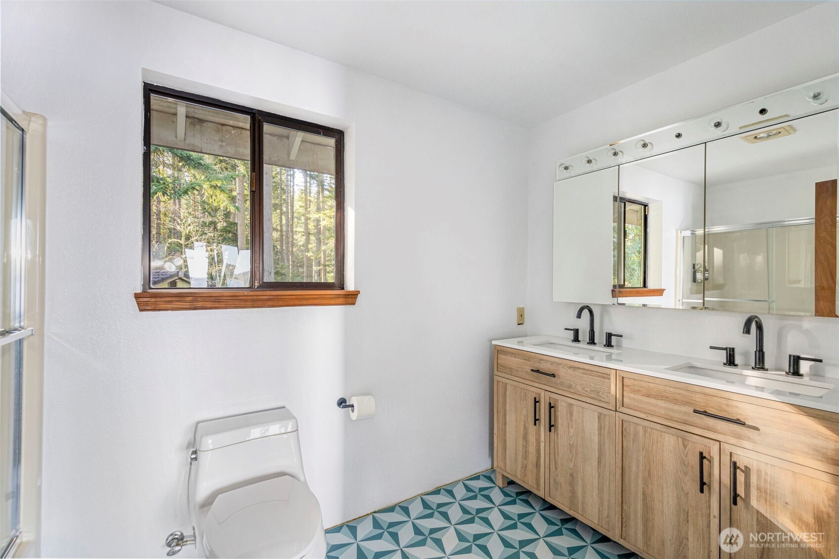 931 Whitney Road Quilcene, WA 98376 - Photo 20 of 37