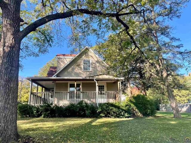 $119,900 | 2345 Southeast Virginia Avenue, Topeka, KS 66605