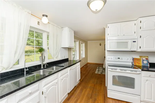 $399,000 | 6088 Middlebrook Road, South Bristol, NY 14512