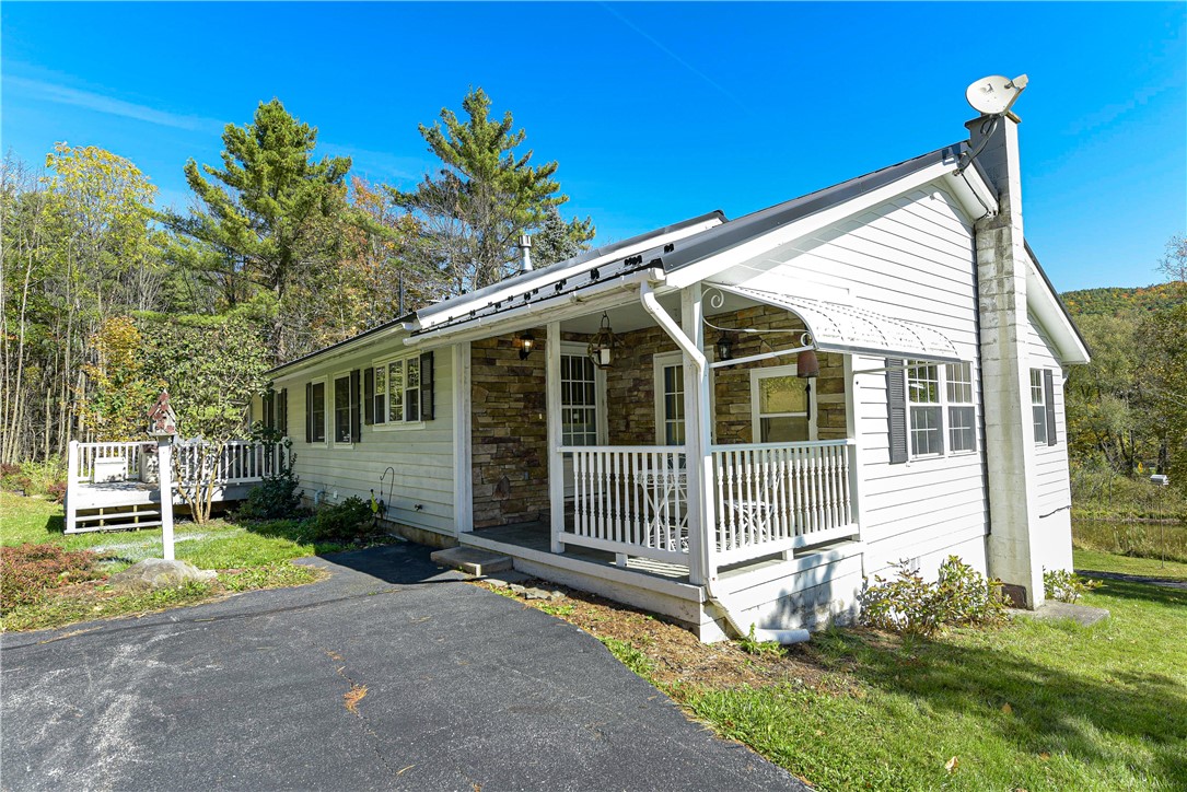 6088 Middlebrook Road South Bristol, NY 14512 - Photo 36 of 50 Parking Area and quaint sitting area