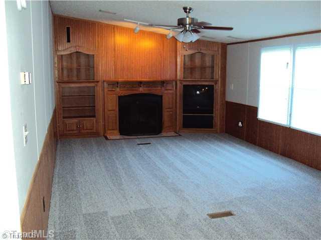 210 Arrowhead Ruffin, NC 27326 - Photo 2 of 12 Den/Family/Great Room.