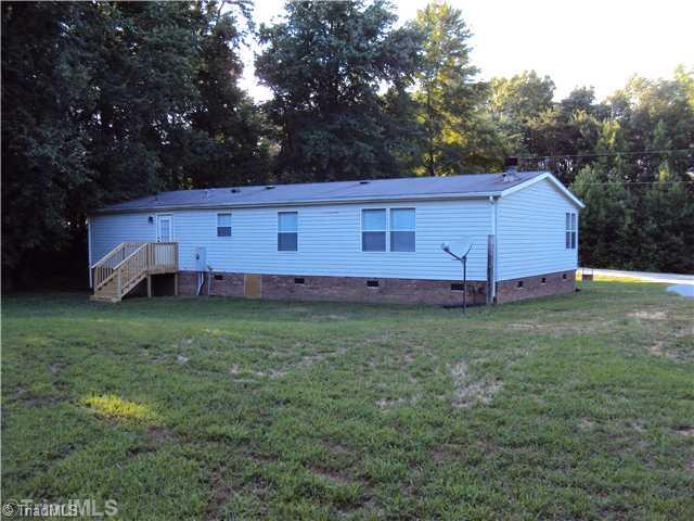 210 Arrowhead Ruffin, NC 27326 - Photo 11 of 12 Exterior Back.