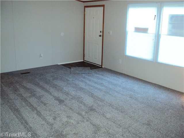 210 Arrowhead Ruffin, NC 27326 - Photo 9 of 12 Living Room.