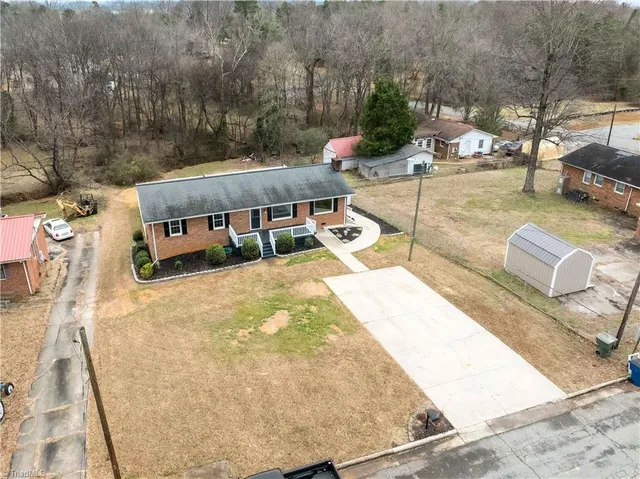 $285,000 | 509 Carol Leigh Drive, Gibsonville, NC 27249