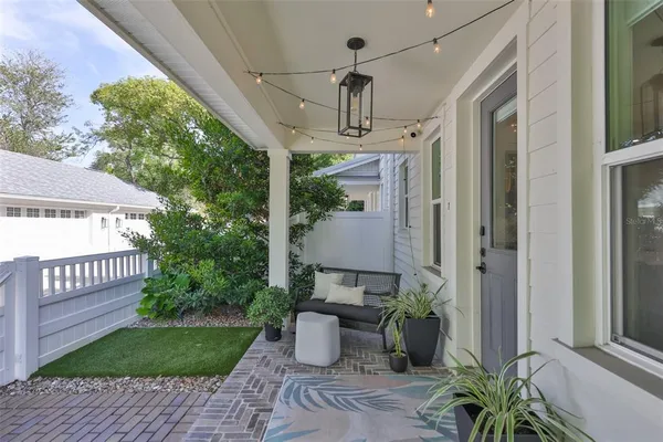 $749,000 | 2204 North Central Avenue, Unit 1, Tampa, FL 33602