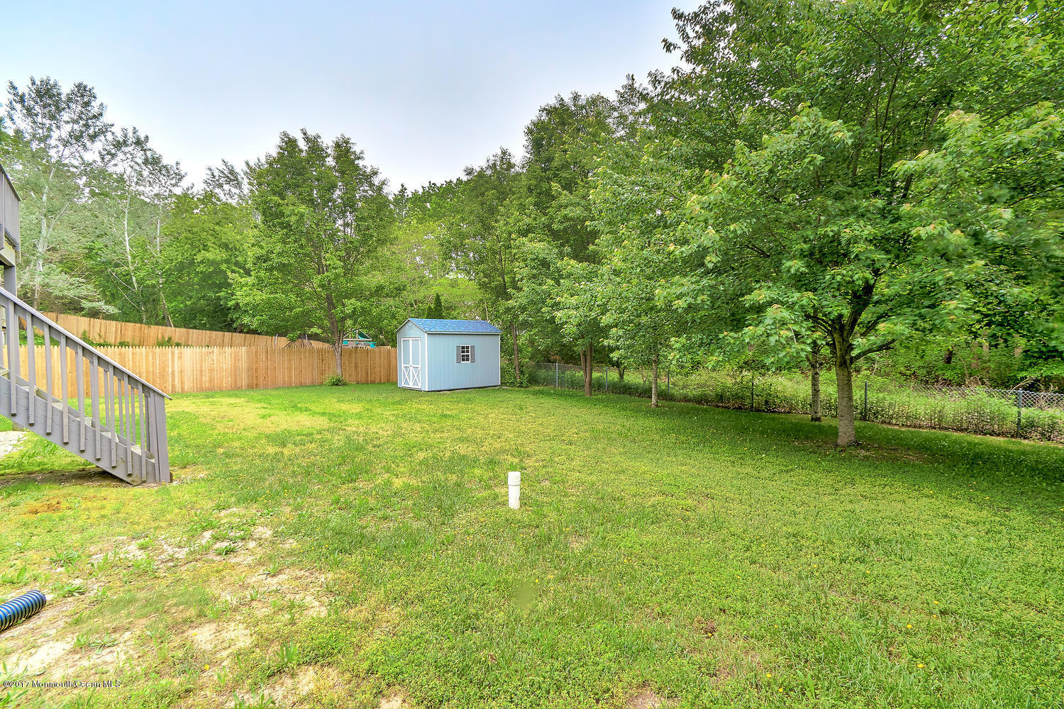 172 Commodore Road Manahawkin, NJ 08050 - Photo 3 of 25 172 Commodore Rd Manahawkin NJ-large-003