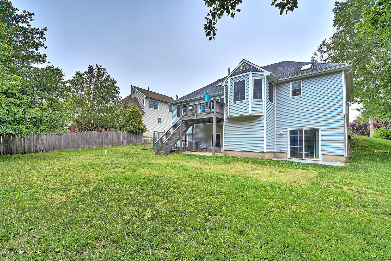 172 Commodore Road Manahawkin, NJ 08050 - Photo 4 of 25 172 Commodore Rd Manahawkin NJ-large-004