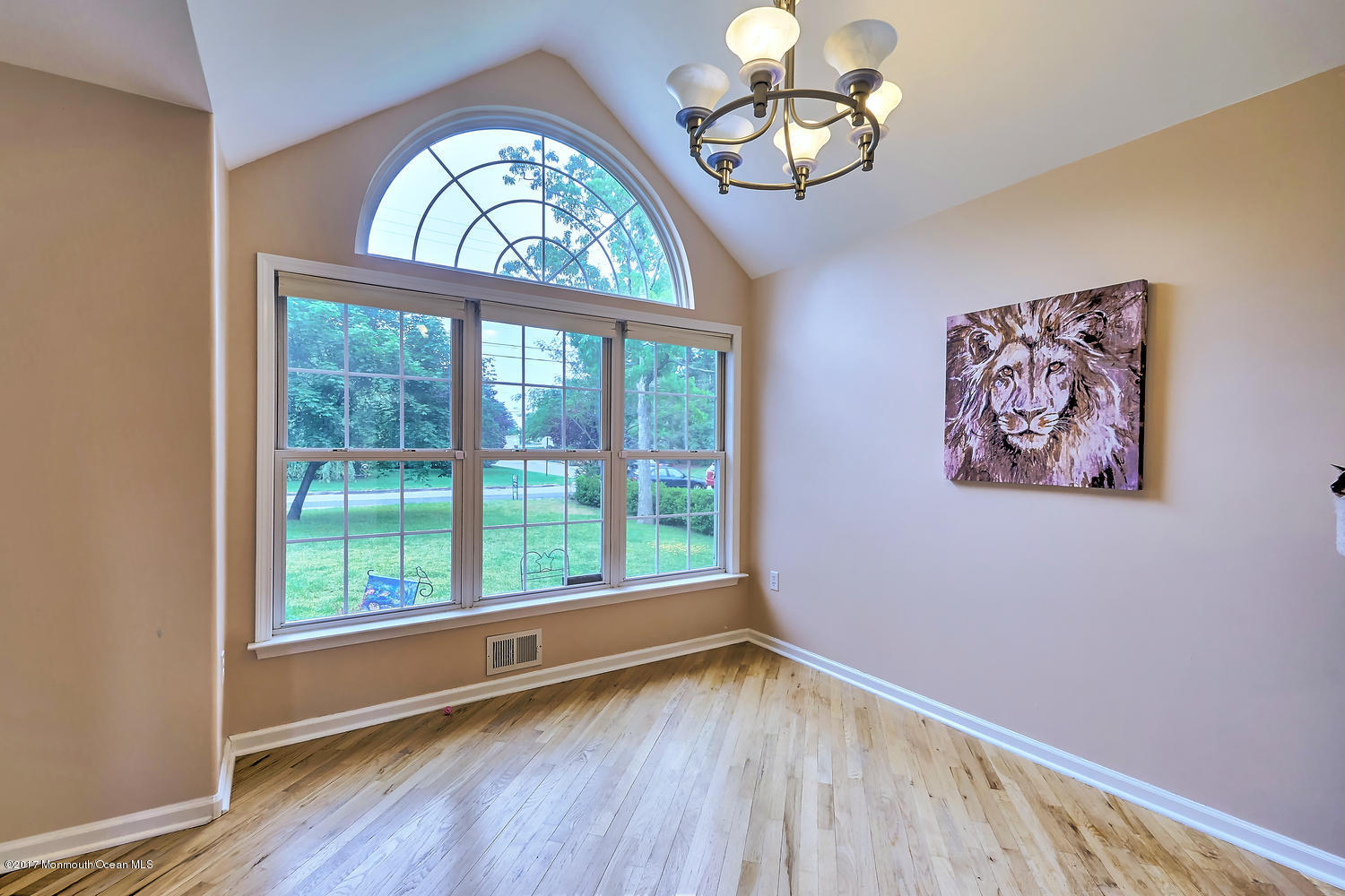 172 Commodore Road Manahawkin, NJ 08050 - Photo 6 of 25 172 Commodore Rd Manahawkin NJ-large-006