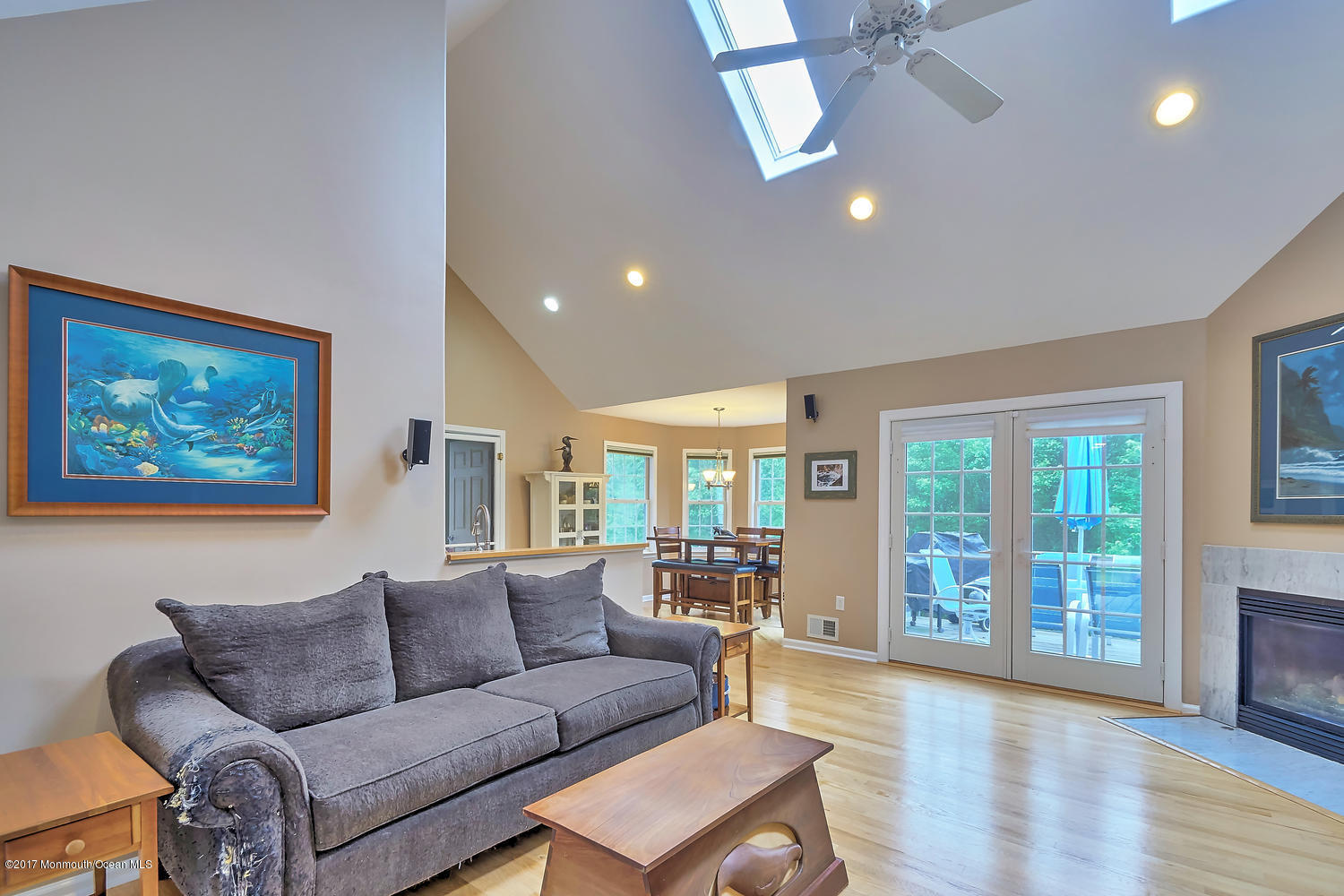 172 Commodore Road Manahawkin, NJ 08050 - Photo 9 of 25 172 Commodore Rd Manahawkin NJ-large-009