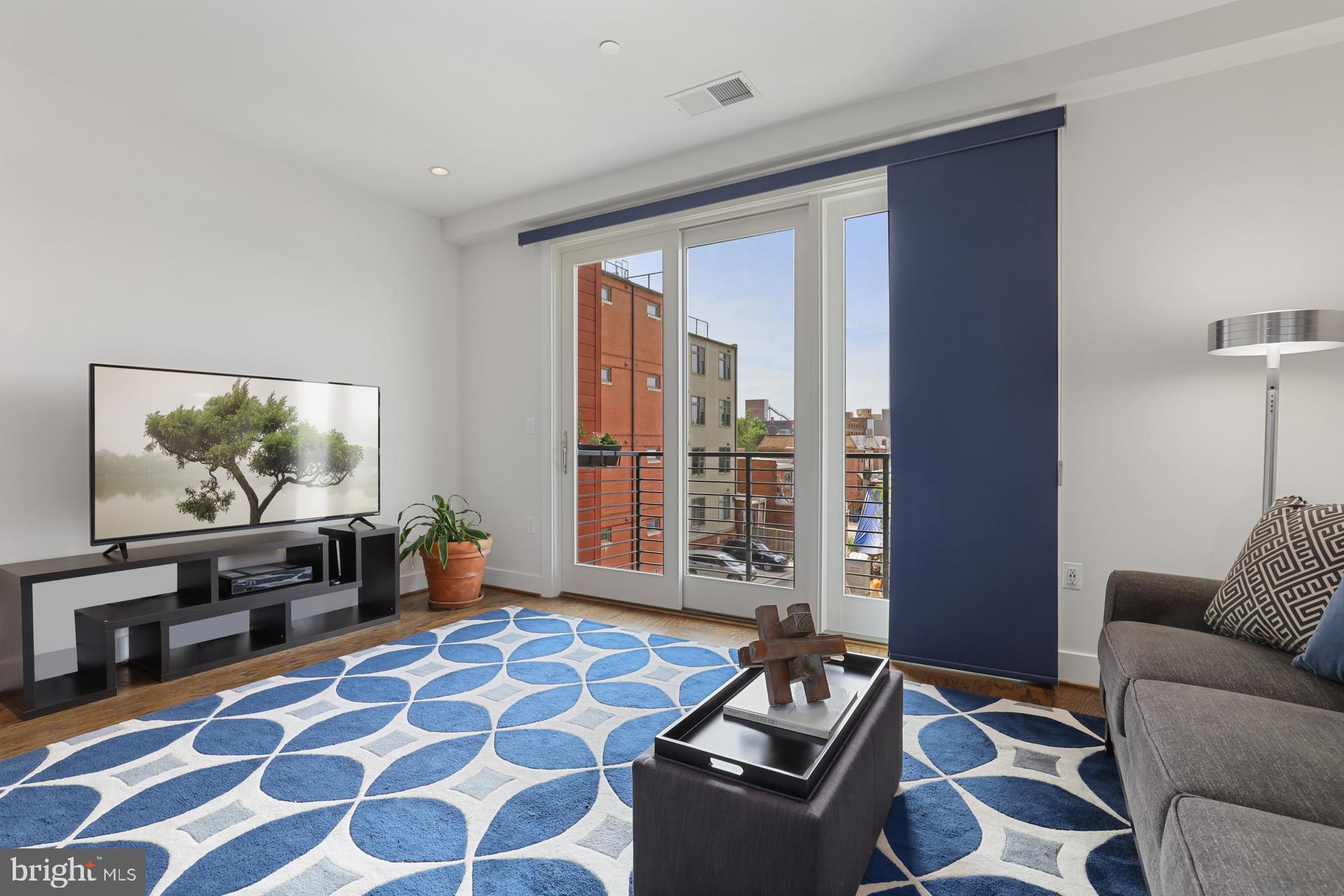 2920 Georgia Avenue Northwest, Unit 303 Washington, DC 20001 - Photo 3 of 38