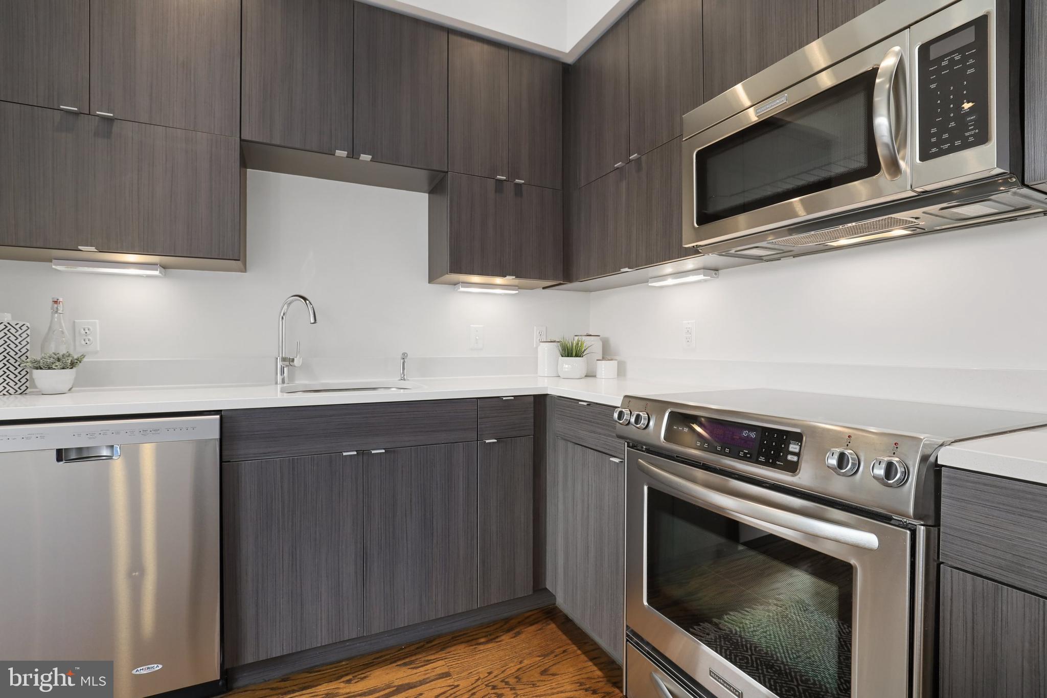 2920 Georgia Avenue Northwest, Unit 303 Washington, DC 20001 - Photo 10 of 38