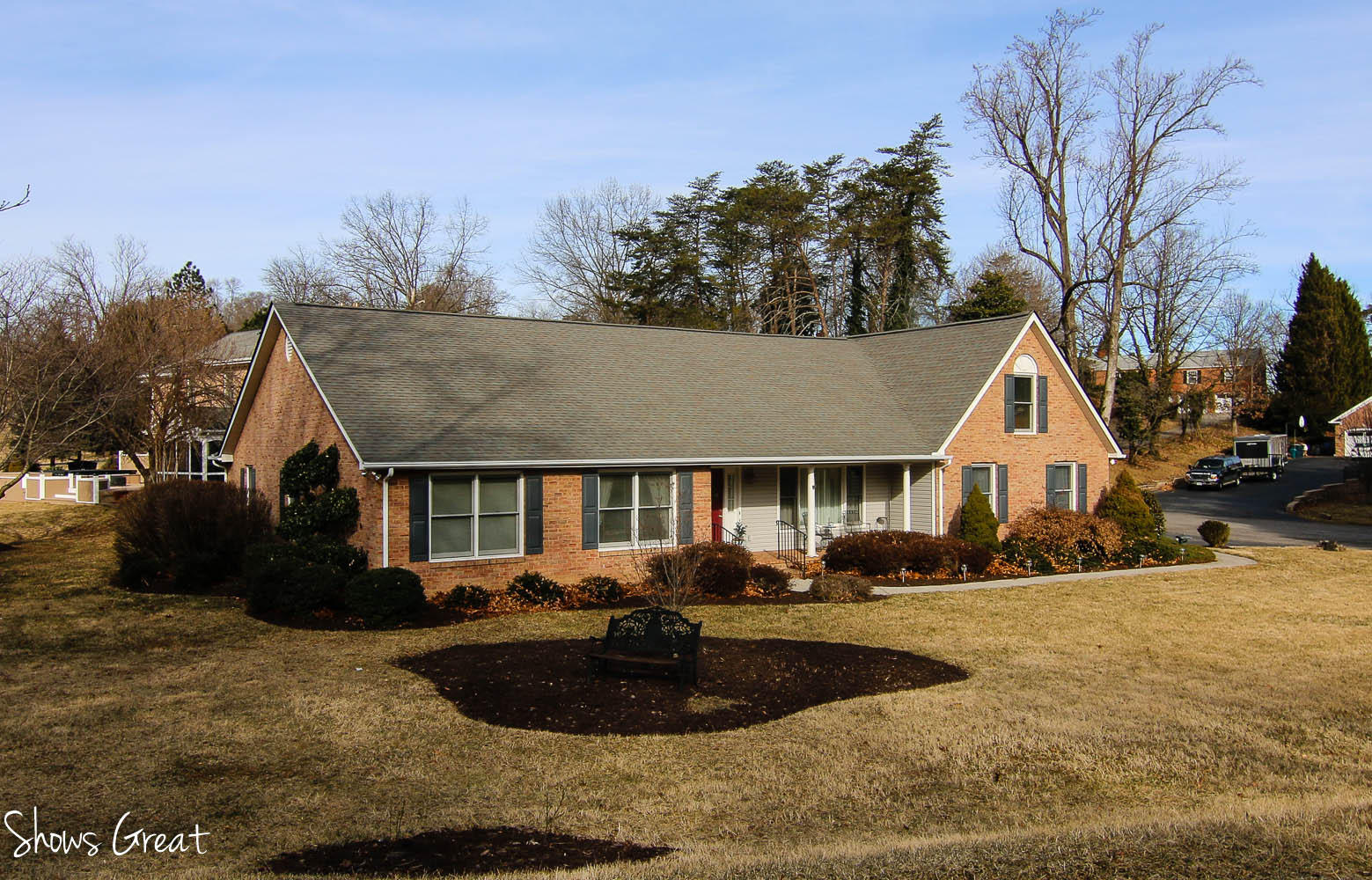 3201 Pineland Road Southwest Roanoke, VA 24018 - Photo 2 of 41 IMG_1971.jpg