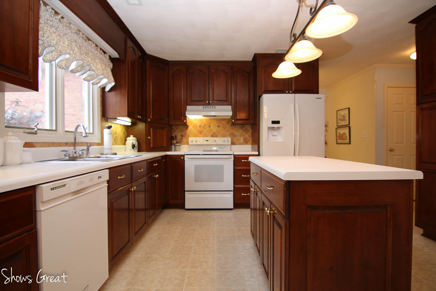 3201 Pineland Road Southwest Roanoke, VA 24018 - Photo 22 of 41 IMG_1929.jpg