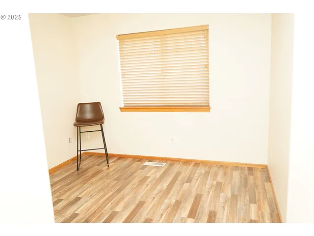 $385,000 | 507 Littlewood Drive, Eugene, OR 97404