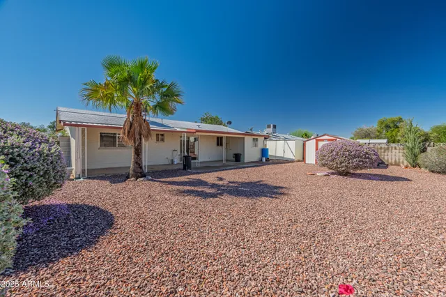 $305,000 | 1694 West 13th Avenue, Apache Junction, AZ 85120