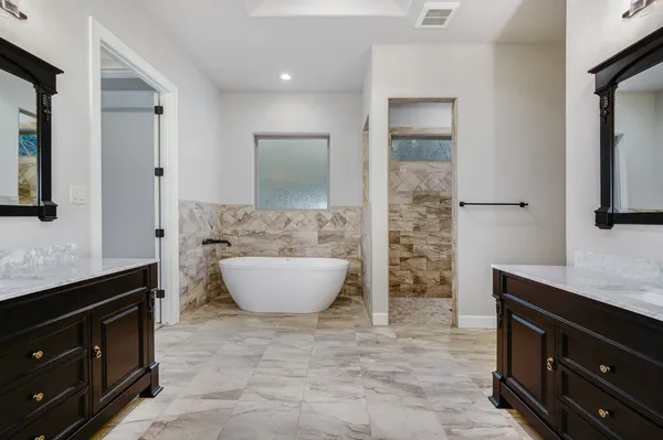 $549,900 | 1707 Madera Oaks Court, Conroe, TX 77304