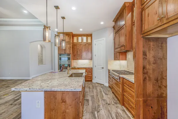 $549,900 | 1707 Madera Oaks Court, Conroe, TX 77304