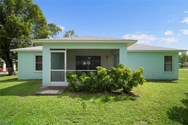 a view of a house with garden