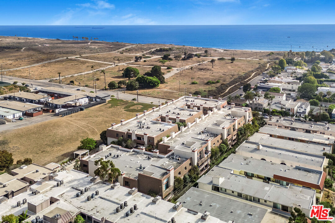 8828 Pershing Drive, Unit 112 Playa del Rey, CA 90293 - Photo 32 of 33