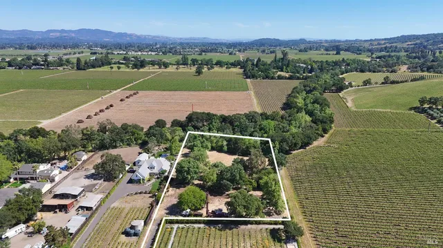 $3,600,000 | 1169 Darms Lane, Napa, CA 94558
