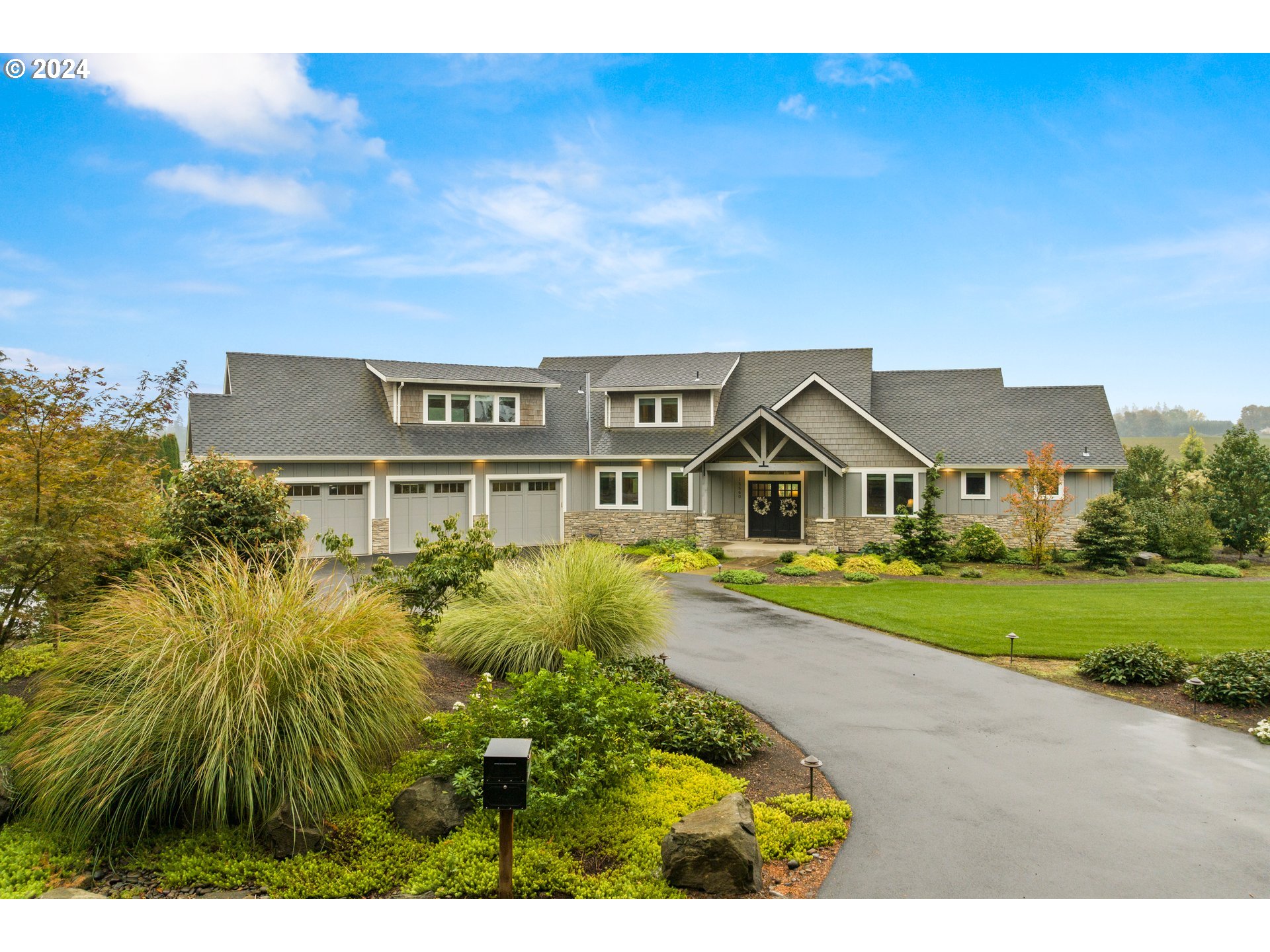 15560 Northeast Eilers Road Aurora, OR 97002 - Photo 1 of 43 Gallery Image 1