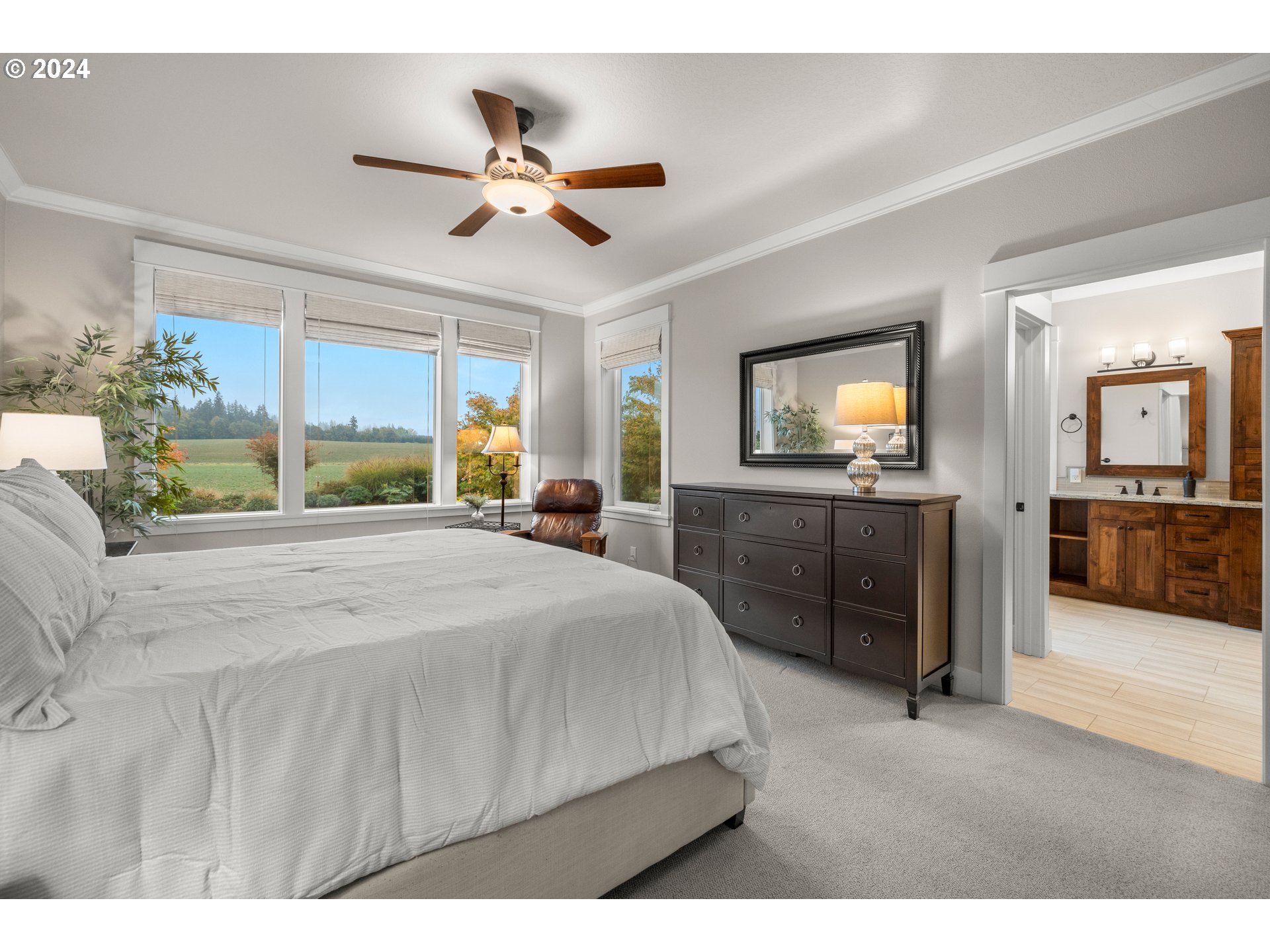 15560 Northeast Eilers Road Aurora, OR 97002 - Photo 15 of 43 Gallery Image 15
